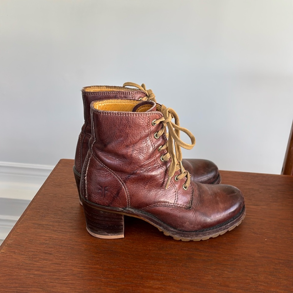 Frye Sabrina Boots